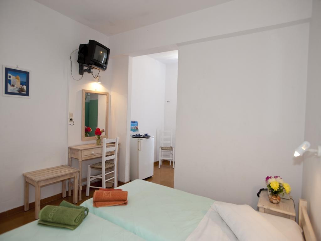 Hotel Skios Ornos  Extérieur photo